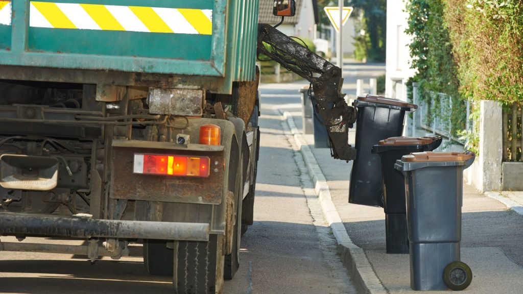 Large-Scale Junk Removal